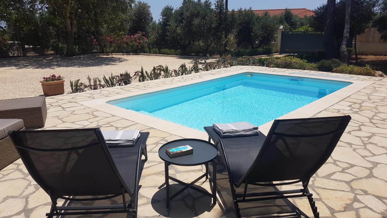 Ponderosa Villa Ликсури Екстериор снимка