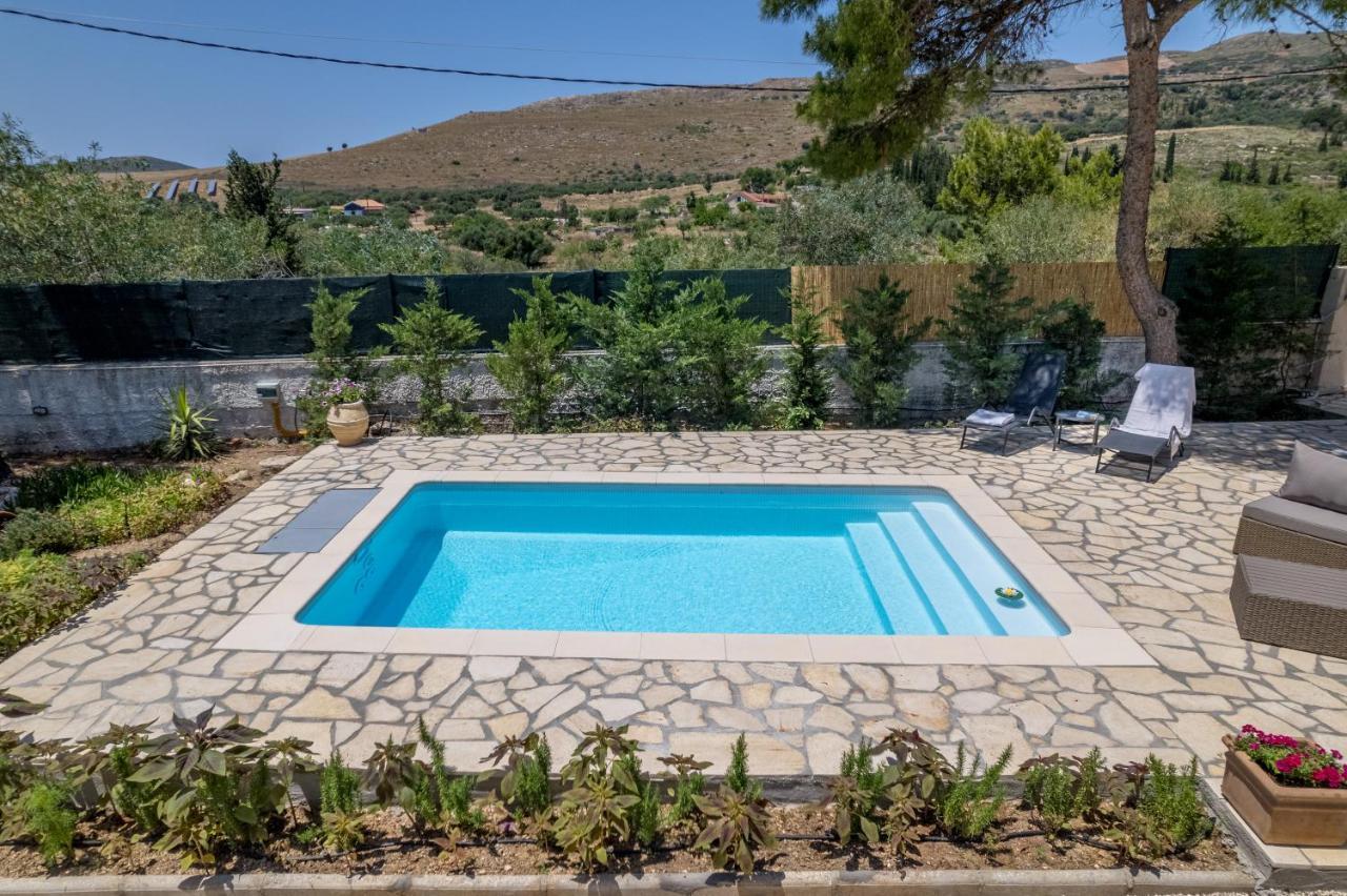Ponderosa Villa Ликсури Екстериор снимка