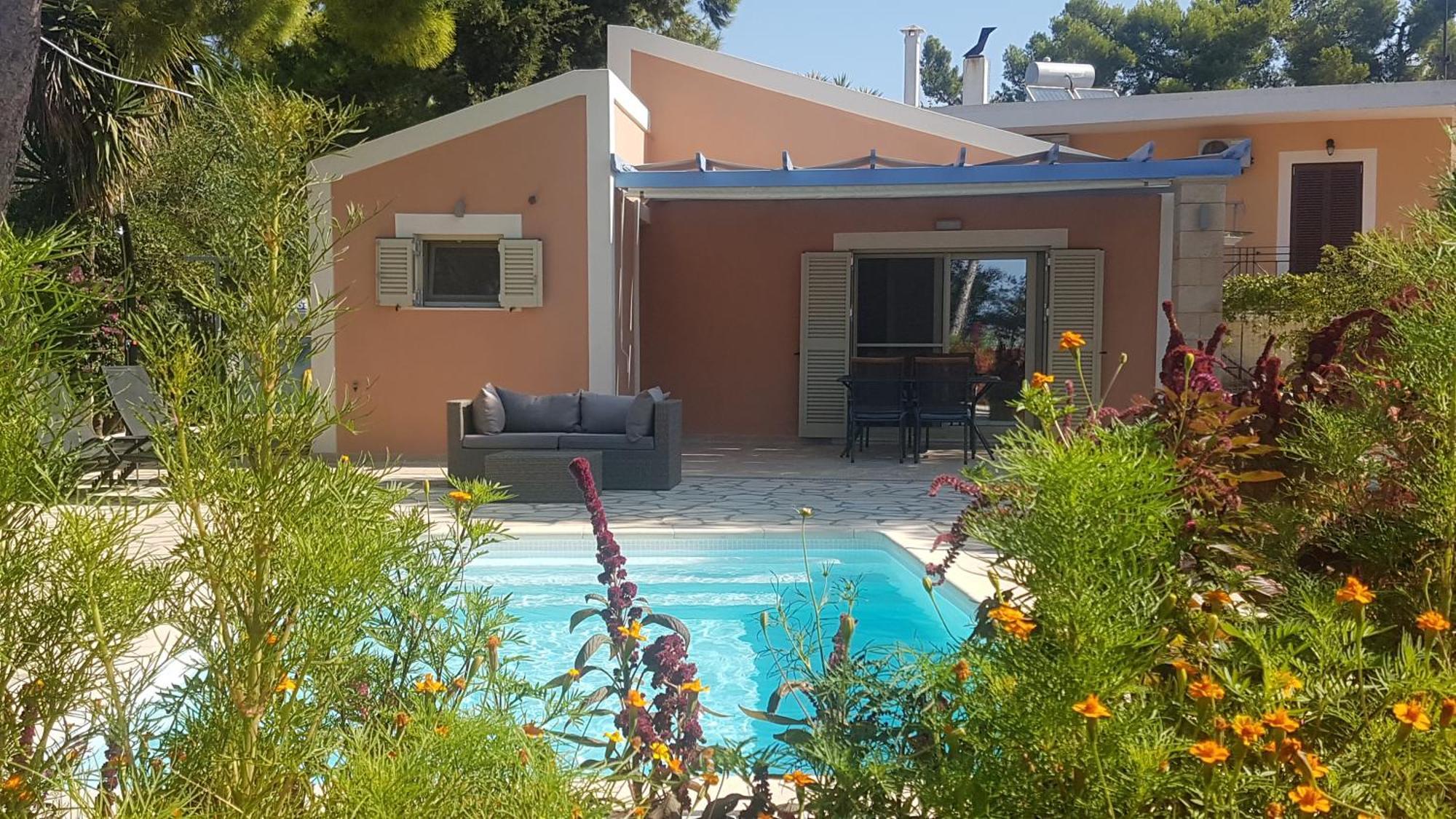 Ponderosa Villa Ликсури Екстериор снимка